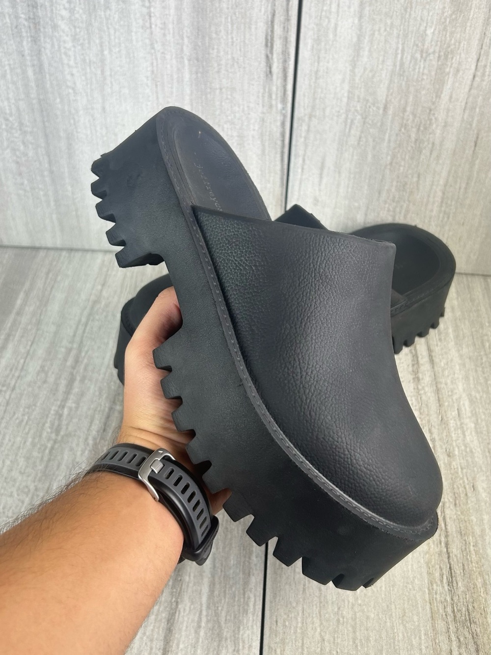 Jeffrey Campbell Black Lugged Chunky Platform Clog Mule Womens Size 8 EUR 39